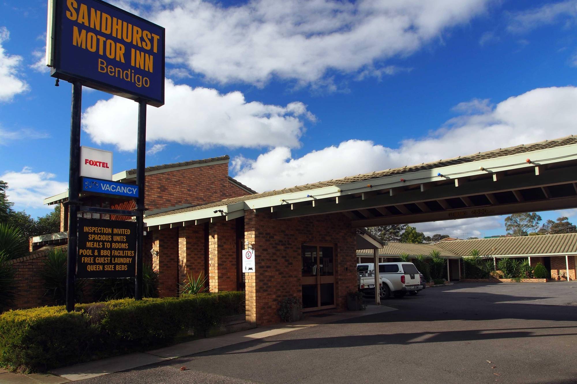 Sandhurst Motor Inn Bendigo Exterior photo